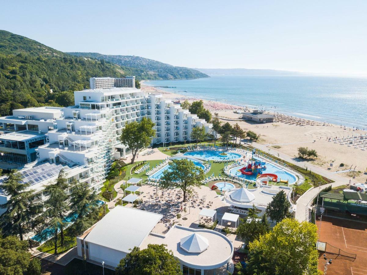 Maritim Paradise Blue Hotel&Spa Albena Exterior foto